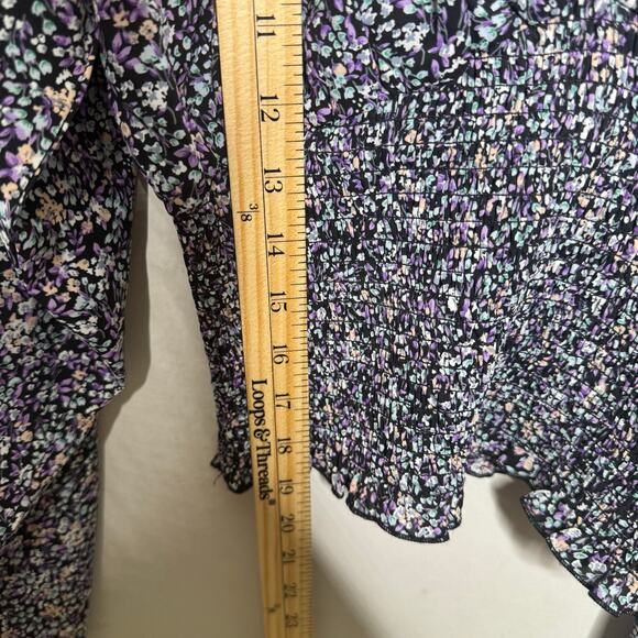Lulus Black Purple Floral Smocked Peasant Blouse Size M Boho Crop Top - Picture 3 of 9